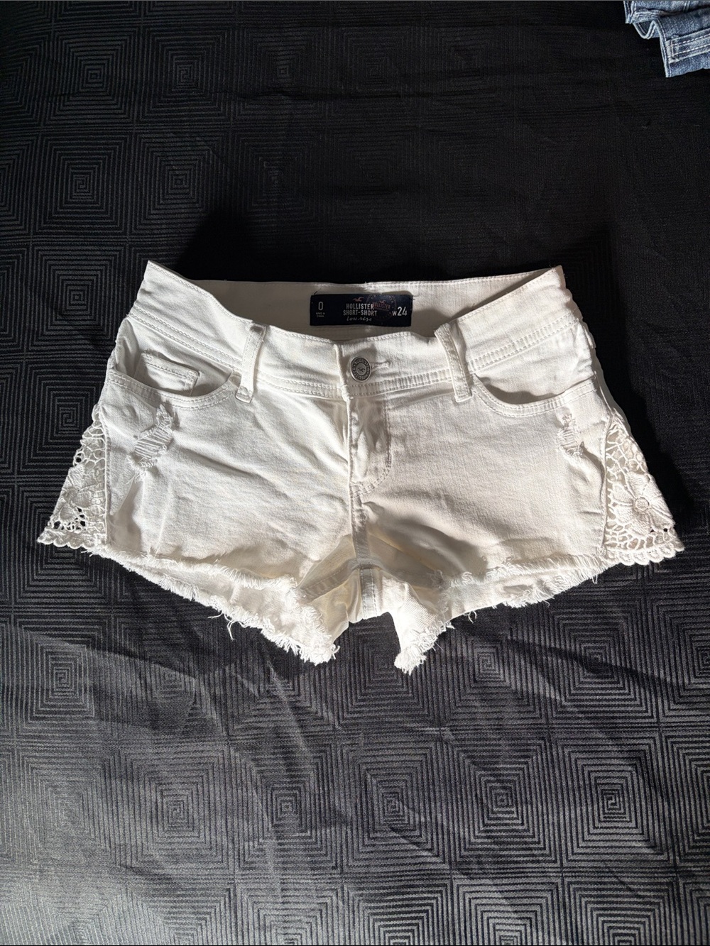 Hollister White Lace-Trim Low Rise Denim Shorts